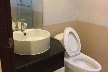 1 Bedroom Condo for rent in Sukhumvit Living Town, Khlong Toei Nuea, Bangkok near MRT Phetchaburi