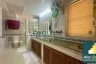 4 Bedroom House for sale in 