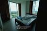 2 Bedroom Condo for sale in Huai Khwang, Bangkok