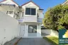 3 Bedroom Townhouse for sale in Nong Prue, Chonburi