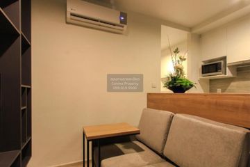 1 Bedroom Condo for rent in Maestro 02 Ruamrudee, Lumpini, Bangkok near BTS Ploen Chit