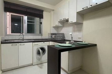 1 Bedroom Condo for rent in 49 Plus, Khlong Tan Nuea, Bangkok near BTS Phrom Phong