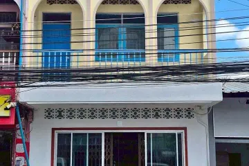 2 Bedroom Commercial for rent in Talat Nuea, Phuket