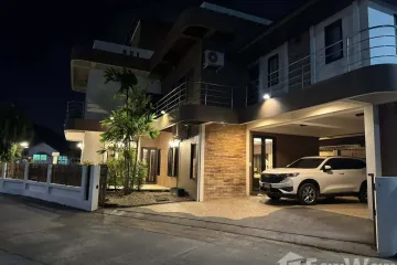 3 Bedroom House for rent in Moo Baan Petchmanee, Pa Daet, Chiang Mai