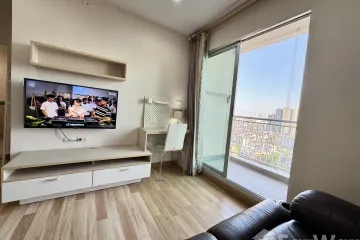 1 Bedroom Condo for rent in Centric Scene Sukhumvit 64, Bang Na, Bangkok near BTS Punnawithi