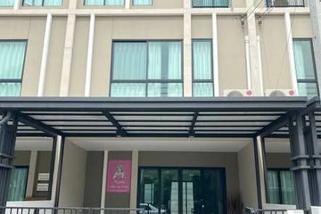 3 Bedroom Townhouse for rent in Pruksa Lite Rama9-Srinakarin, Hua Mak, Bangkok