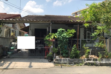 1 Bedroom House for sale in Surasak, Chonburi