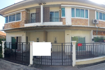2 Bedroom Townhouse for sale in Surasak, Chonburi