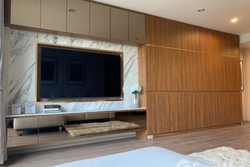 2 Bedroom Condo for rent in Noble Above Wireless-Ruamrudee, Lumpini, Bangkok near BTS Nana