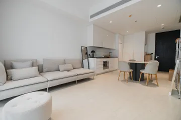 1 Bedroom Condo for rent in Tait Sathorn 12, Silom, Bangkok near BTS Saint Louis