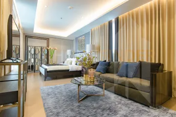 4 Bedroom Condo for sale in Wat Phraya Krai, Bangkok
