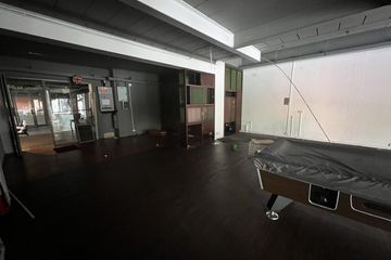 Commercial for rent in Phra Khanong, Bangkok near BTS Ekkamai