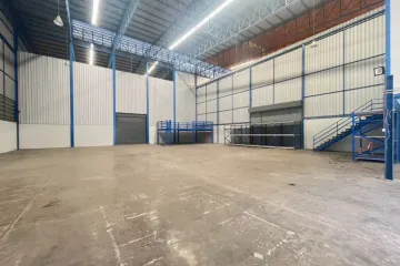 Warehouse / Factory for rent in Khlong Toei, Bangkok near BTS Asoke