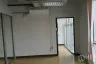 Office for rent in Phra Khanong, Bangkok near BTS Ekkamai
