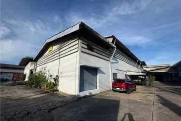 Warehouse / Factory for rent in Khlong Toei, Bangkok near BTS Asoke