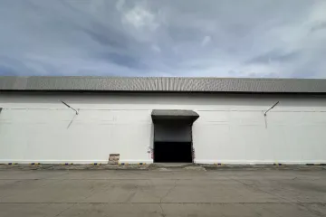 Warehouse / Factory for rent in Khlong Toei, Bangkok near BTS Asoke