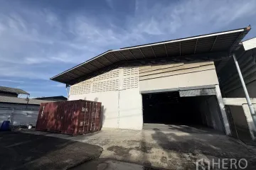 Warehouse / Factory for rent in Bang Khru, Samut Prakan