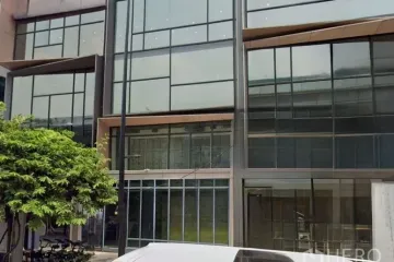 Commercial for rent in Silom, Bangkok near BTS Chong Nonsi