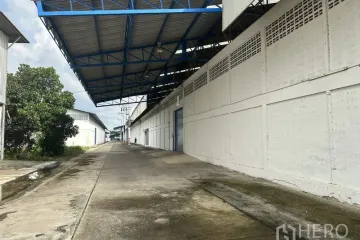 Warehouse / Factory for rent in Sai Noi, Nonthaburi