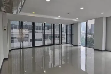 1 Bedroom Office for rent in Khlong Toei, Bangkok near BTS Asoke