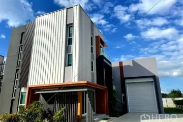 3 Bedroom Warehouse / Factory for sale in Bueng Kham Phroi, Pathum Thani