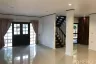 4 Bedroom House for rent in Baan Ladawan Srinakarin, Samrong Nuea, Samut Prakan near MRT Si Bearing