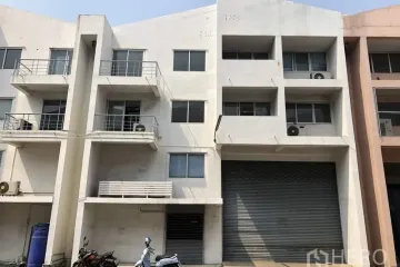 Warehouse / Factory for Sale or Rent in Khlong Nueng, Pathum Thani