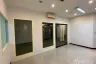 Office for rent in Khlong Toei Nuea, Bangkok near MRT Sukhumvit
