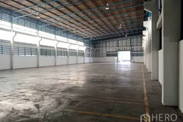 Warehouse / Factory for rent in Song Khanong, Samut Prakan