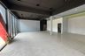 Commercial for rent in Saphan Sung, Bangkok