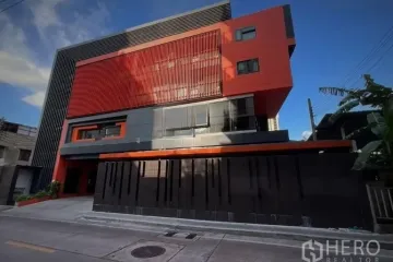 Commercial for Sale or Rent in Phra Khanong, Bangkok near BTS Thong Lo