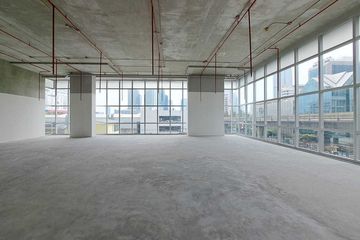 Commercial for rent in Silom, Bangkok near BTS Saint Louis