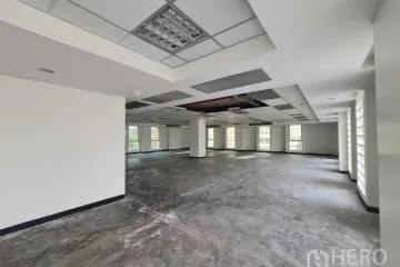 Office for rent in Thanon Phetchaburi, Bangkok near BTS Ratchathewi