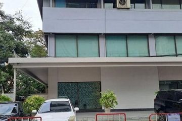 1 Bedroom Office for rent in Phra Khanong, Bangkok near BTS Ekkamai