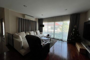 4 Bedroom House for sale in Saphan Sung, Bangkok