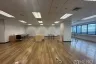 Office for rent in Suriyawong, Bangkok near BTS Sala Daeng