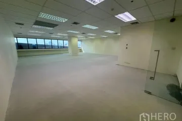 Warehouse / Factory for rent in Suriyawong, Bangkok near BTS Sala Daeng