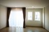 3 Bedroom Townhouse for rent in Bang Na, Bangkok