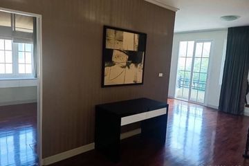 5 Bedroom House for sale in Dokmai, Bangkok