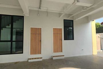 1 Bedroom Office for rent in Hua Mak, Bangkok near MRT Yaek Lam Sali