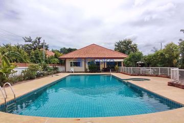 3 Bedroom House for sale in Nong Pla Lai, Chonburi