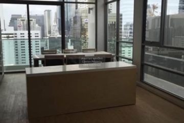 2 Bedroom Condo for rent in Siamese Surawong, Si Phraya, Bangkok near MRT Sam Yan