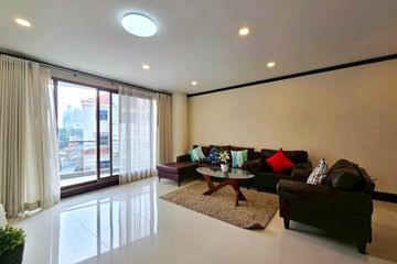 3 Bedroom Condo for rent in Khlong Tan Nuea, Bangkok