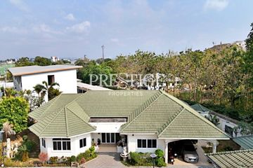 2 Bedroom House for sale in Na Kluea, Chonburi