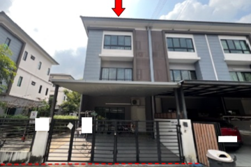 3 Bedroom Townhouse for sale in Phlapphla, Bangkok near MRT Lat Phrao 101