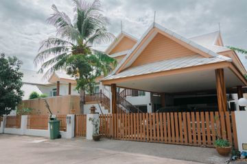 6 Bedroom House for Sale or Rent in Amorn Village, Nong Prue, Chonburi