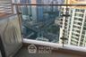 1 Bedroom Condo for sale in Huai Khwang, Bangkok