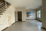 3 Bedroom House for sale in Tha Raeng, Bangkok