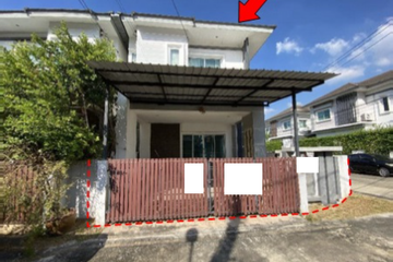 3 Bedroom House for sale in Tha Raeng, Bangkok