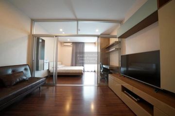 1 Bedroom Condo for rent in Supalai Lite Sathorn - Charoenrat, Bang Khlo, Bangkok near BTS Saphan Taksin